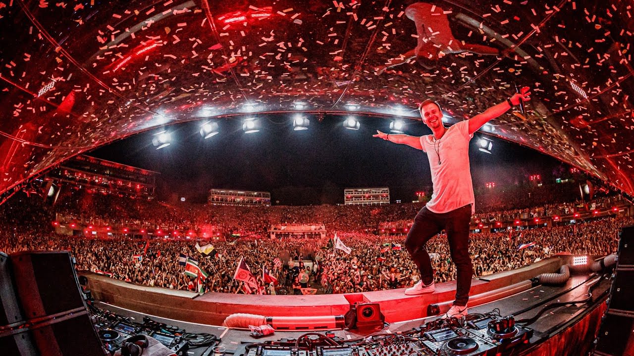 Armin van Buuren Tomorrowland 2019