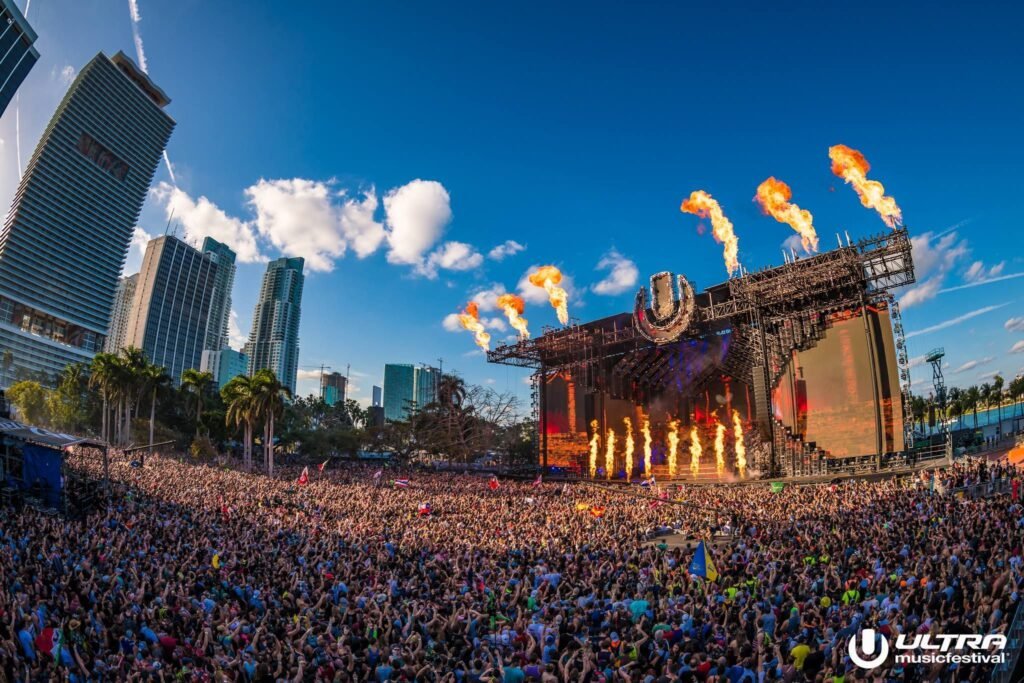 10 buenas razones para que este año acudas a Ultra Music Festival