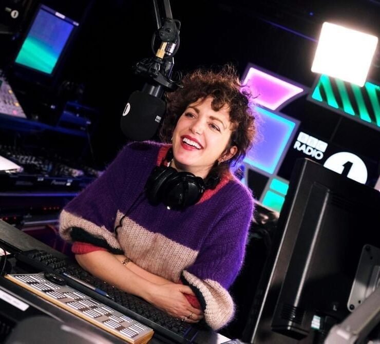 Annie Mac deja la BBC Radio 1.