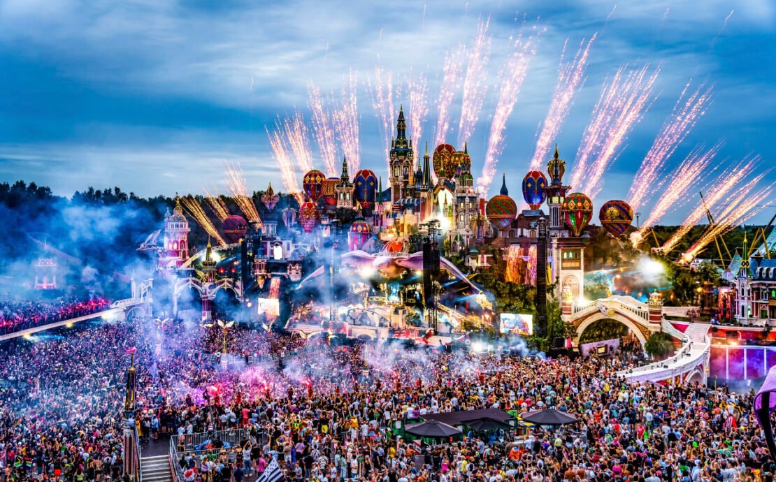 Descubre lo que hay detrás de “Adscendo” el Mainstage de Tomorrowland