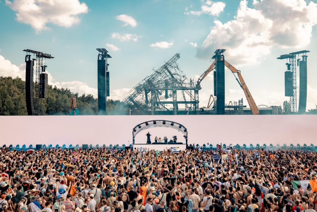 Tomorrowland 