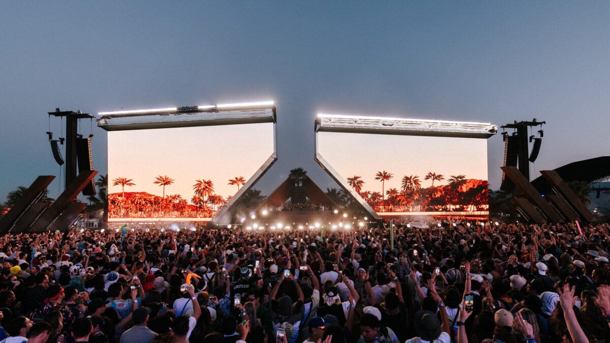 Quasar Stage Coachella