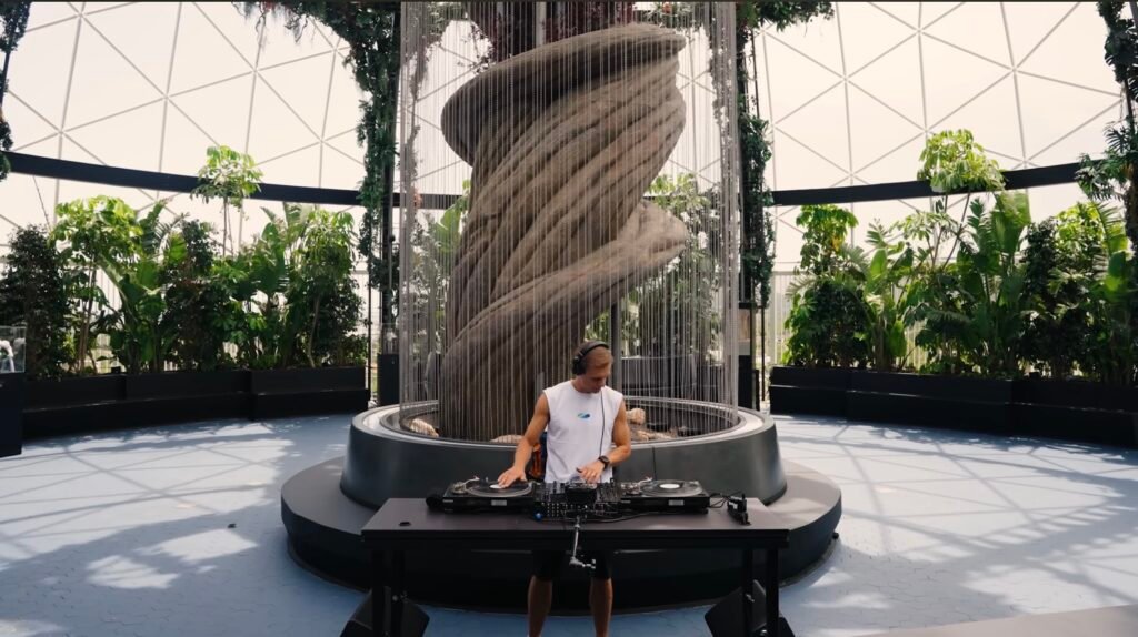Armin van Buuren